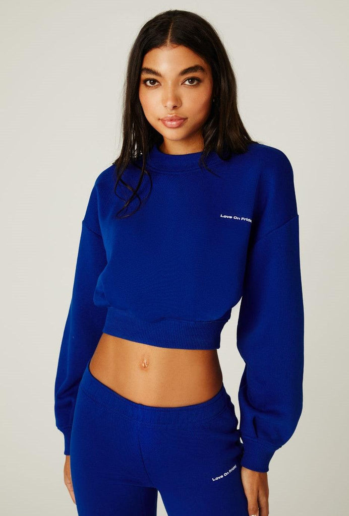 BLAKE Oversize Kısa Sweatshirt - Love on Friday 